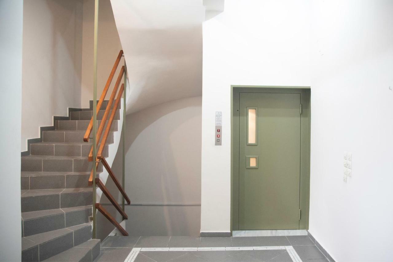 D. Apartments Каламата Экстерьер фото